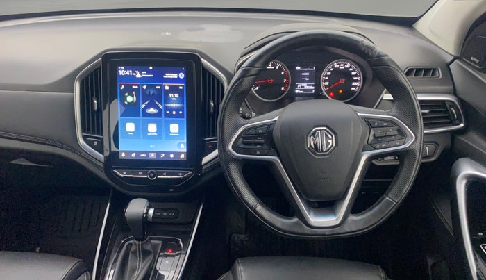 2019 MG HECTOR SMART 1.5 DCT PETROL, Petrol, Automatic, 33,769 km, Steering Wheel Close Up