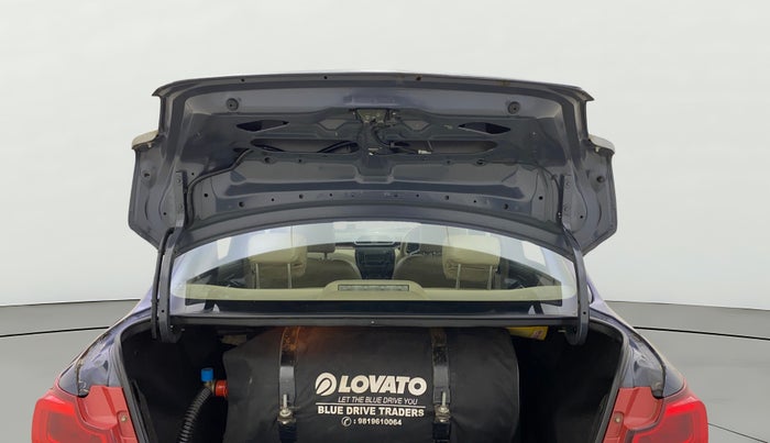 2017 Maruti Dzire VXI AMT, CNG, Automatic, 94,208 km, Boot Door Open