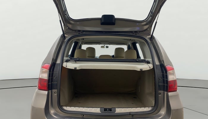 2015 Nissan Terrano XV D THP PREMIUM 110 PS, Diesel, Manual, 1,09,754 km, Boot Open Zoomed View