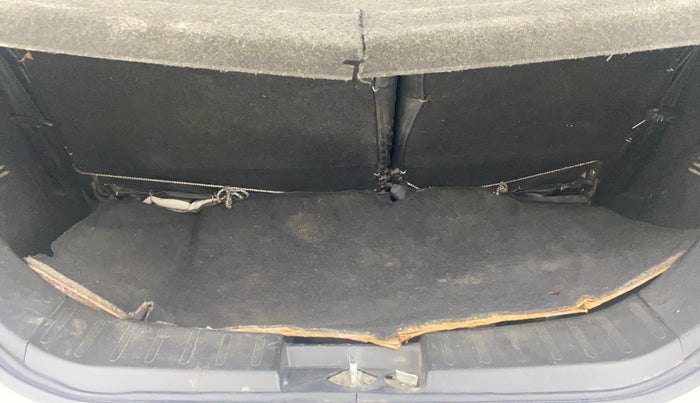 2016 Maruti Wagon R 1.0 VXI, Petrol, Manual, 1,11,054 km, Boot Open Zoomed View