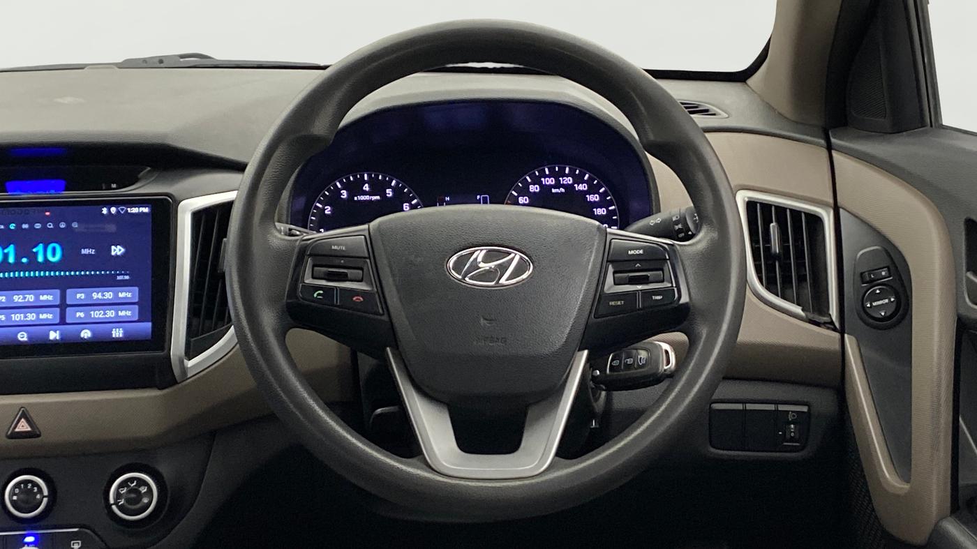 2017 Hyundai Creta E PLUS 1.6 PETROL, Petrol, Manual, 98,607 km, Steering Wheel Close Up