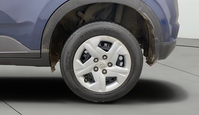 2021 Hyundai VENUE S+ 1.2, Petrol, Manual, 41,476 km, Left Rear Wheel