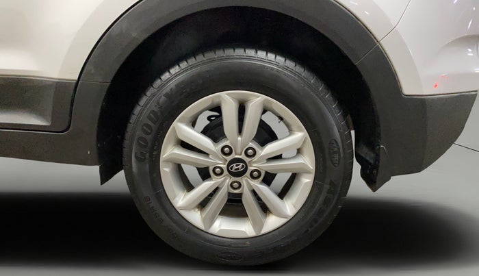 2015 Hyundai Creta SX PLUS 1.6 PETROL, Petrol, Manual, 26,558 km, Left Rear Wheel