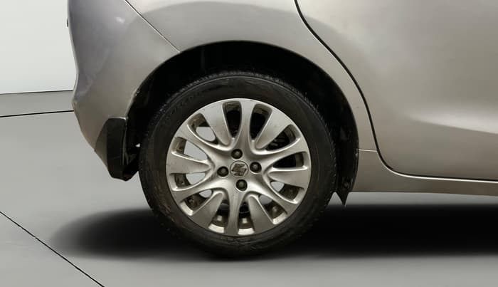 2016 Maruti Baleno ZETA CVT PETROL 1.2, CNG, Automatic, 94,995 km, Right Rear Wheel