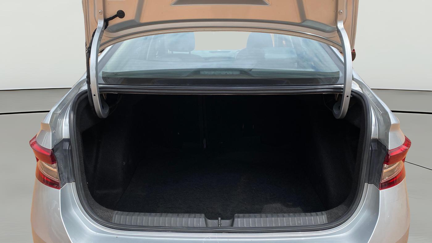 2023 Skoda SLAVIA STYLE 1.5L TSI DSG, Petrol, Automatic, 77,057 km, Boot Open Zoomed View
