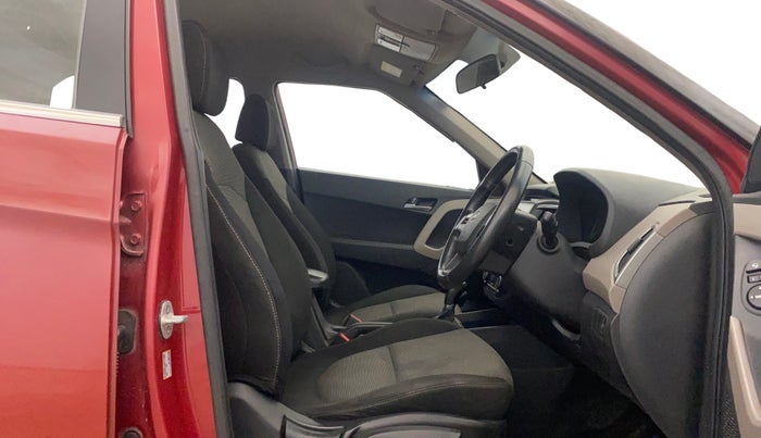 2016 Hyundai Creta SX PLUS AT 1.6 PETROL, Petrol, Automatic, 40,647 km, Right Side Front Door Cabin