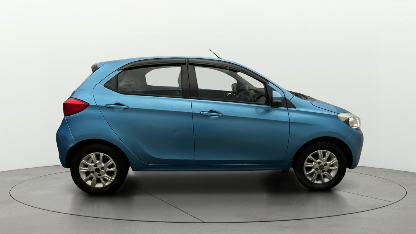2017 Tata Tiago XZ PETROL, Petrol, Manual, 73,487 km, Right Side View