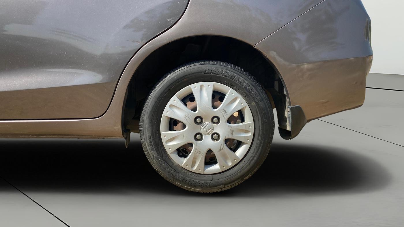 2013 Honda Amaze 1.2L I-VTEC S, Petrol, Manual, 82,354 km, Left Rear Wheel