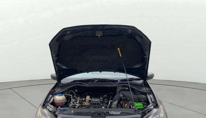 2017 Volkswagen Vento HIGHLINE PETROL AT, Petrol, Automatic, 50,303 km, Open Bonet