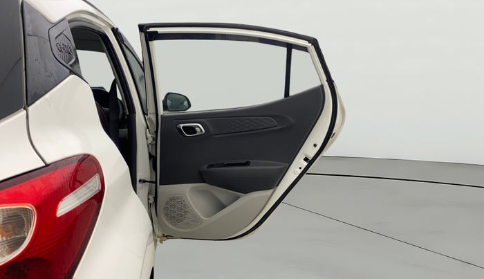 2021 Hyundai GRAND I10 NIOS SPORTZ 1.2 KAPPA VTVT CNG, CNG, Manual, 38,612 km, RHS Rear Door