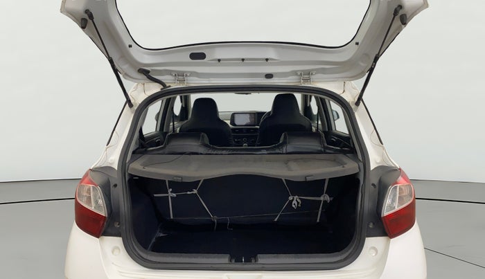 2020 Hyundai GRAND I10 NIOS MAGNA 1.2 KAPPA VTVT, Petrol, Manual, 26,181 km, Boot Open Zoomed View