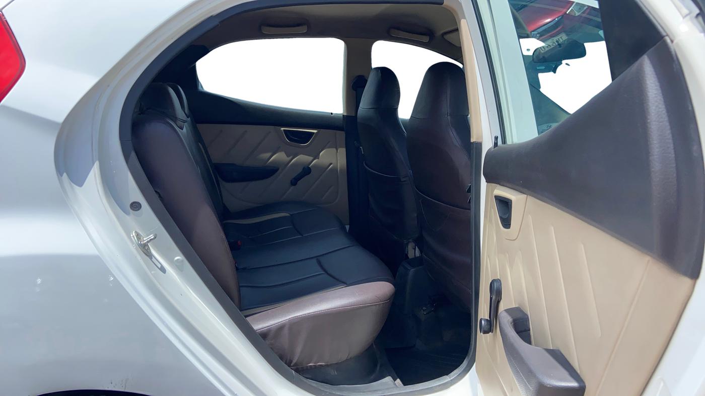 2018 Hyundai Eon ERA +, Petrol, Manual, 61,857 km, Right Side Rear Door Cabin