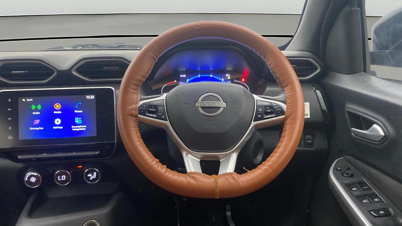 2021 Nissan MAGNITE XV PREMIUM TURBO, Petrol, Manual, 60,626 km, Steering Wheel Close Up