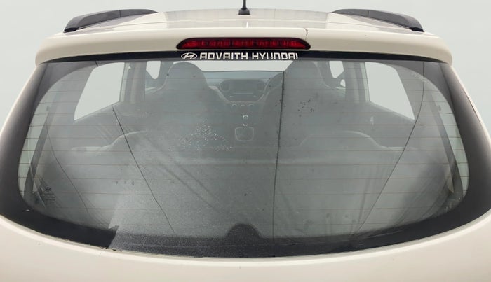 2017 Hyundai Grand i10 SPORTZ (O) 1.2 KAPPA VTVT, Petrol, Manual, 25,181 km, Rear Windshield