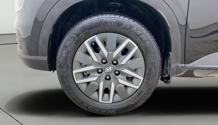 2023 Hyundai VENUE S (O) 1.0 Turbo Petrol DCT, Petrol, Automatic, 15,976 km, Left Front Wheel