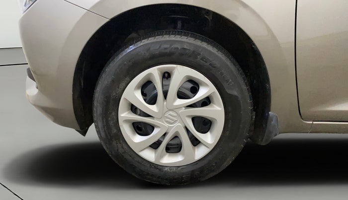 2024 Maruti Swift VXi AMT, Petrol, Automatic, 10,070 km, Left Front Wheel