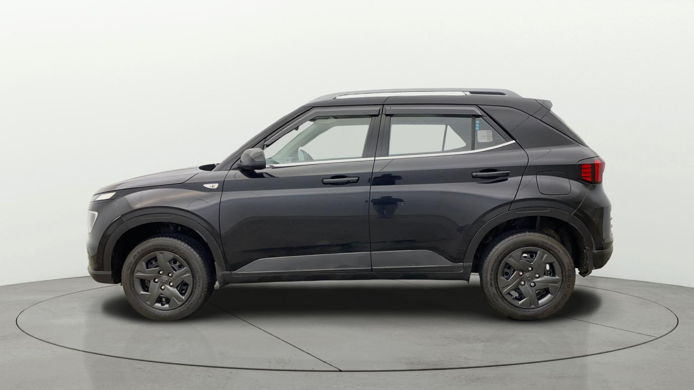 2025 Hyundai VENUE S Plus 1.2 Petrol MT, Petrol, Manual, 7,369 km, Left Side