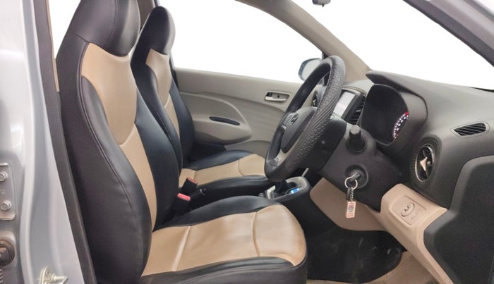 2020 Hyundai NEW SANTRO ASTA AMT, Petrol, Automatic, 23,438 km, Right Side Front Door Cabin