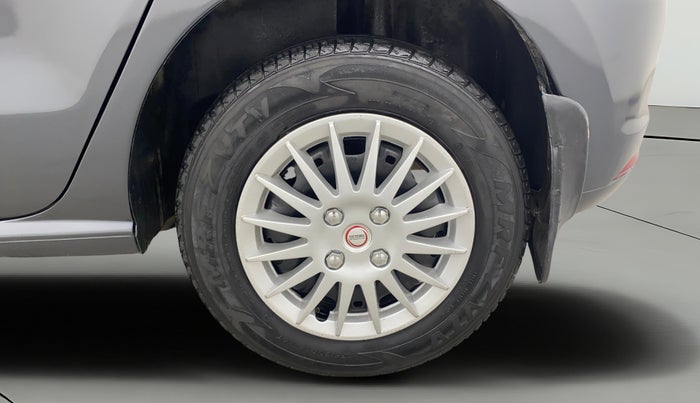 2016 Volkswagen Polo COMFORTLINE 1.2L, Petrol, Manual, 73,493 km, Left Rear Wheel