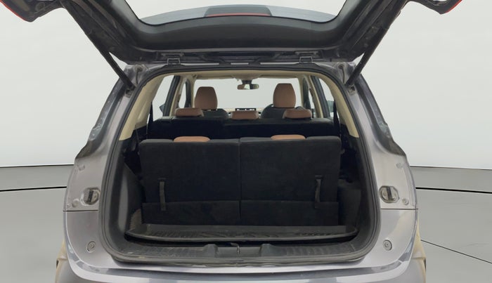 2023 MG HECTOR PLUS SHARP PRO 2.0 TURBO DIESEL 7 STR, Diesel, Manual, 49,840 km, Boot Open Zoomed View