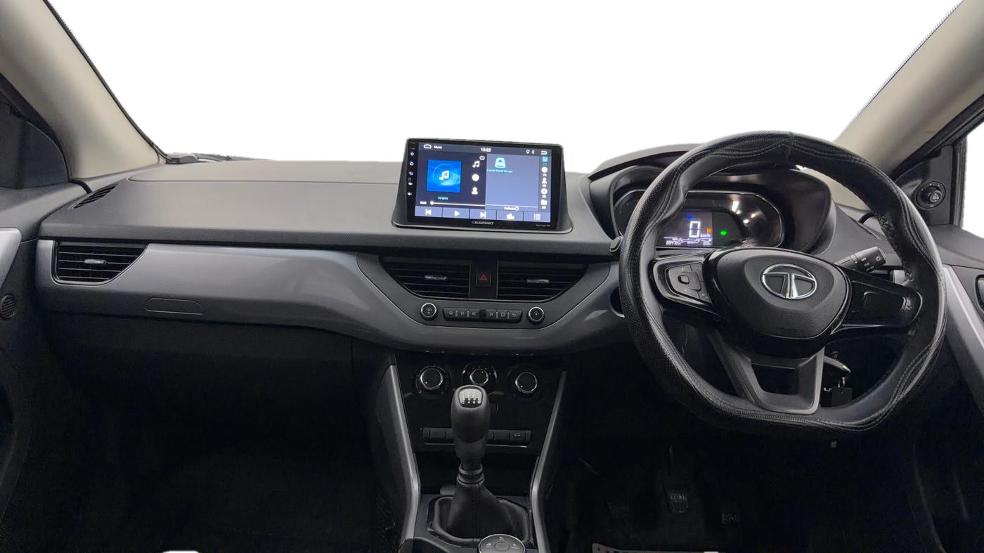 2021 Tata NEXON XM SUNROOF PETROL, Petrol, Manual, 69,461 km, Dashboard
