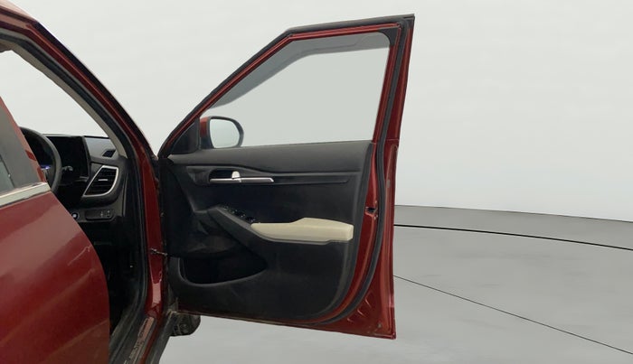 2021 KIA SELTOS HTK PLUS 1.5 IMT, Petrol, Manual, 29,951 km, RHS Front Door