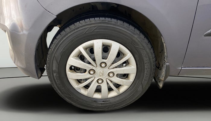 2016 Hyundai i10 SPORTZ 1.1, Petrol, Manual, 75,834 km, Left Front Wheel