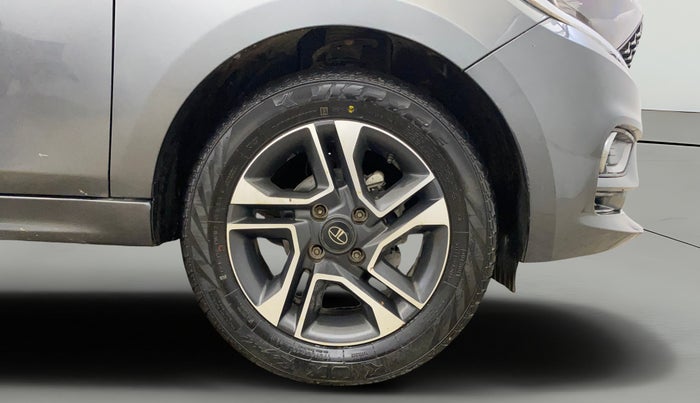 2023 Tata TIGOR XZA PLUS PETROL, Petrol, Automatic, 32,863 km, Right Front Wheel
