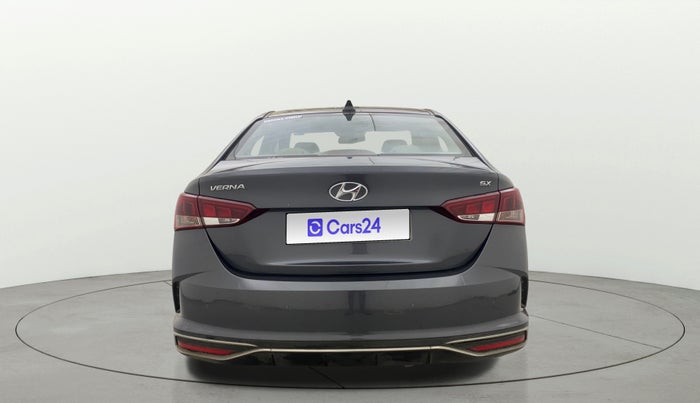 2021 Hyundai Verna SX 1.5 VTVT IVT, Petrol, Automatic, 40,313 km, Back/Rear