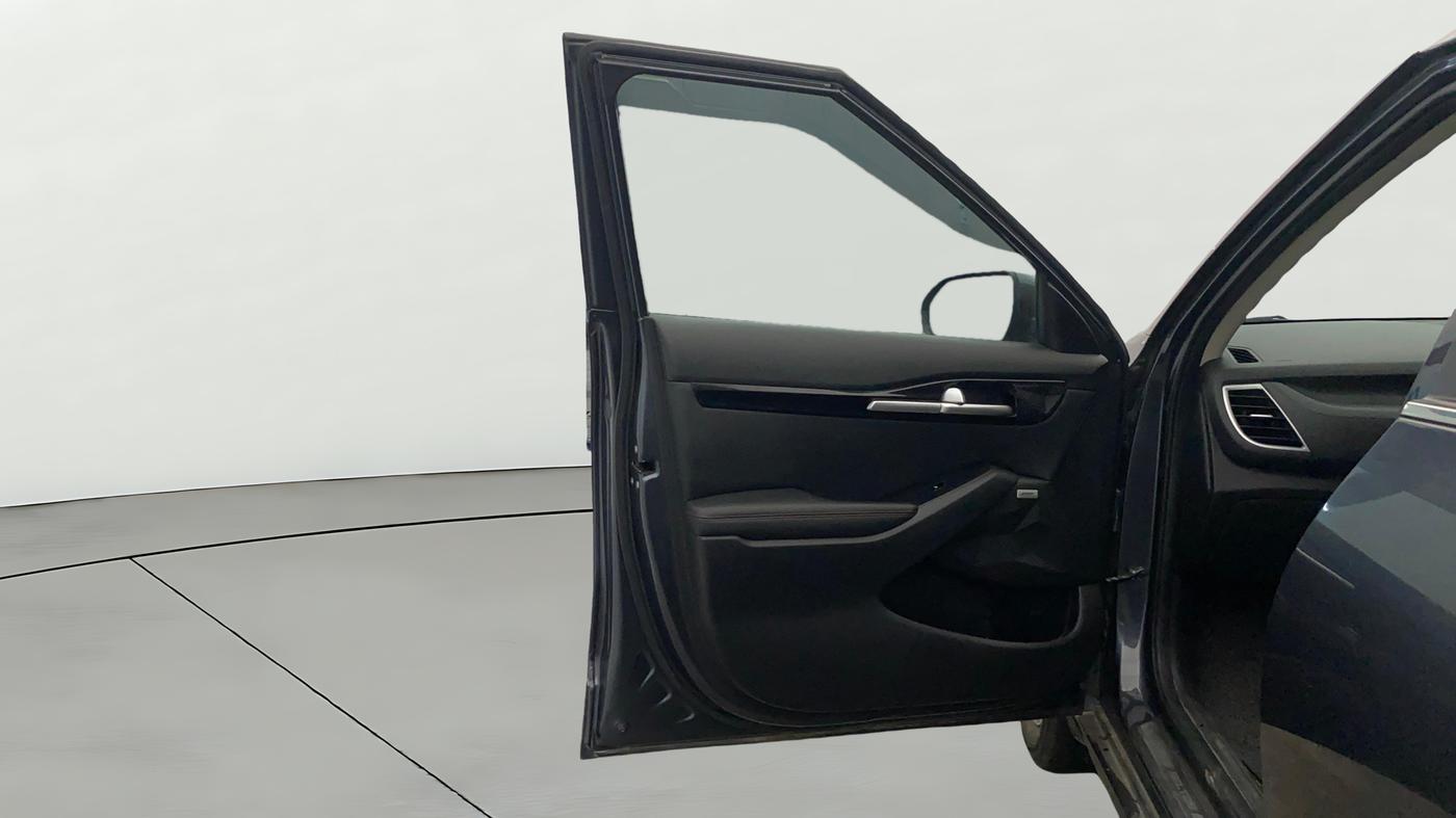 2023 KIA SELTOS  GTX PLUS 1.5 DIESEL AT, Diesel, Automatic, 1,19,220 km, LHS Front Door