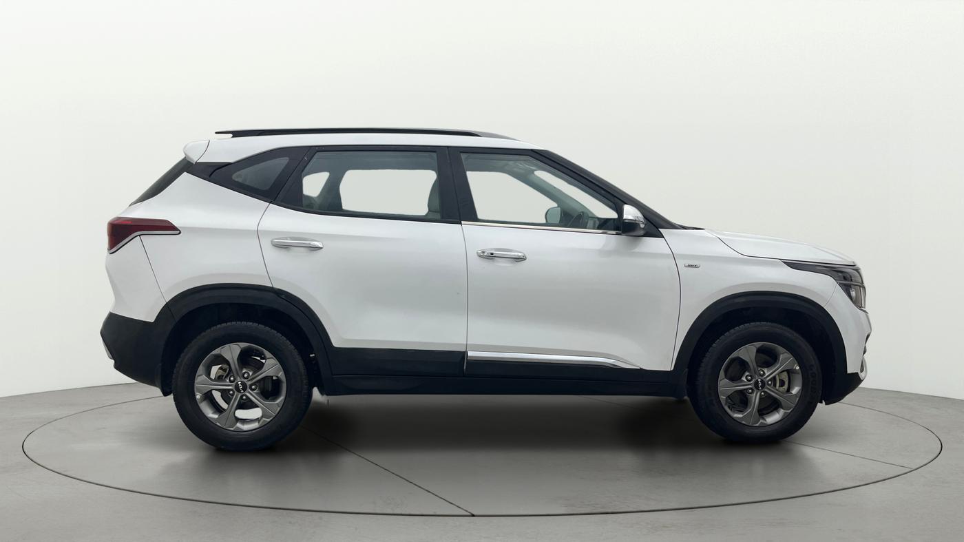 2022 KIA SELTOS HTK PLUS 1.5 IMT, Petrol, Manual, 20,558 km, Right Side View