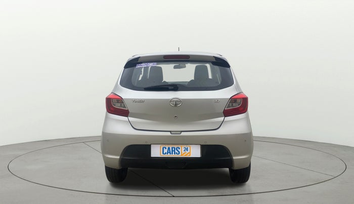 2016 Tata Tiago XZ PETROL, Petrol, Manual, 66,618 km, Back/Rear