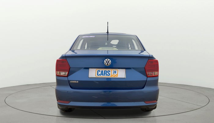 2017 Volkswagen Ameo COMFORTLINE 1.2L, Petrol, Manual, 1,22,241 km, Back/Rear