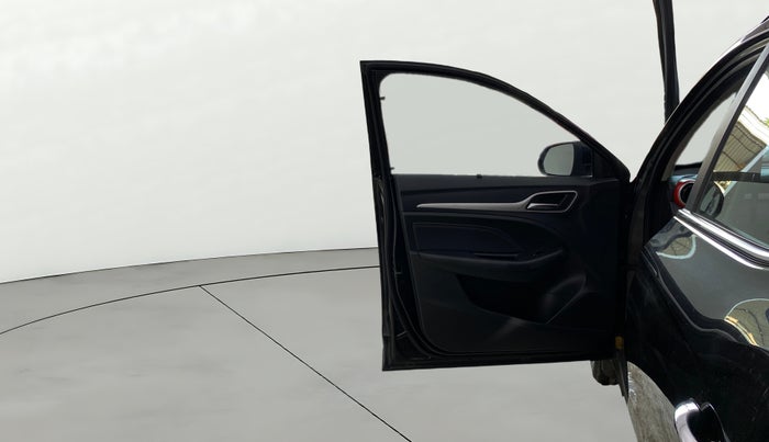 2023 MG ASTOR  SMART BLACK STORM EDITION CVT, Petrol, Automatic, 34,282 km, LHS Front Door