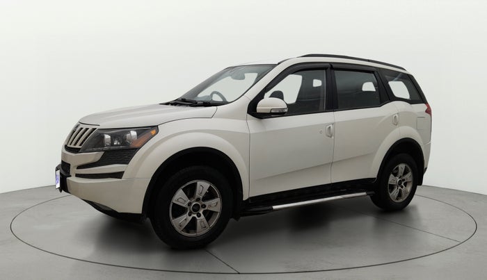 2013 Mahindra XUV500 W8, Diesel, Manual, 96,731 km, Left Front Diagonal