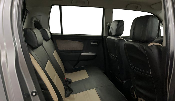 2015 Maruti Wagon R 1.0 VXI, Petrol, Manual, 30,312 km, Right Side Rear Door Cabin