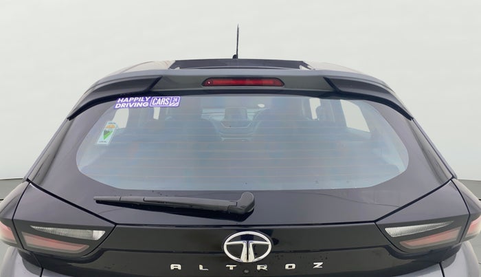 2023 Tata ALTROZ XZA, Petrol, Automatic, 30,120 km, Rear Windshield