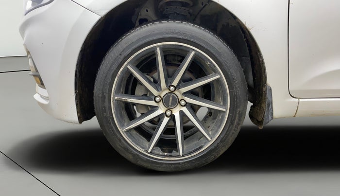 2018 Hyundai Elite i20 SPORTZ 1.2, Petrol, Manual, 65,291 km, Left Front Wheel