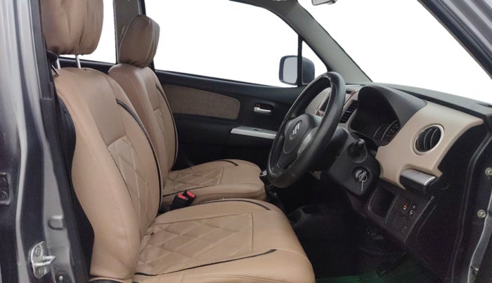 2013 Maruti Wagon R 1.0 VXI, Petrol, Manual, 64,513 km, Right Side Front Door Cabin