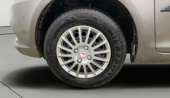 2015 Maruti Swift Dzire VXI, Petrol, Manual, 65,046 km, Left Front Wheel