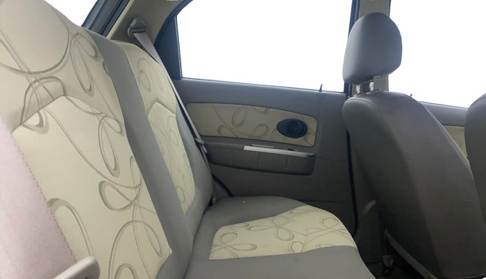 2013 Chevrolet Spark LT 1.0, Petrol, Manual, 24,340 km, Right Side Rear Door Cabin