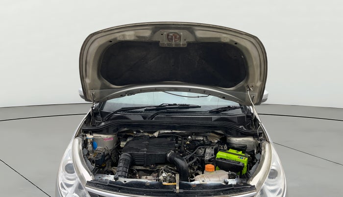 2014 Tata Zest XMS PETROL, Petrol, Manual, 69,402 km, Open Bonet