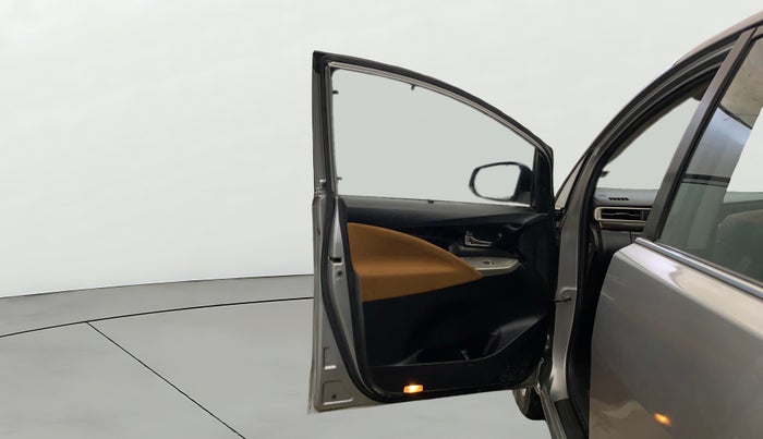 2017 Toyota Innova Crysta 2.7 ZX AT 7 STR, Petrol, Automatic, 61,710 km, LHS Front Door