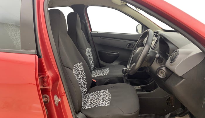 2018 Renault Kwid RXT 1.0, Petrol, Manual, 91,230 km, Right Side Front Door Cabin