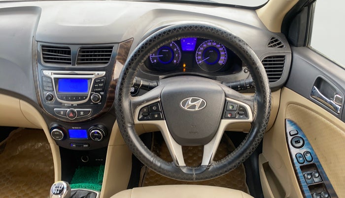 2013 Hyundai Verna FLUIDIC 1.6 VTVT SX OPT, Petrol, Manual, 99,222 km, Steering Wheel Close Up