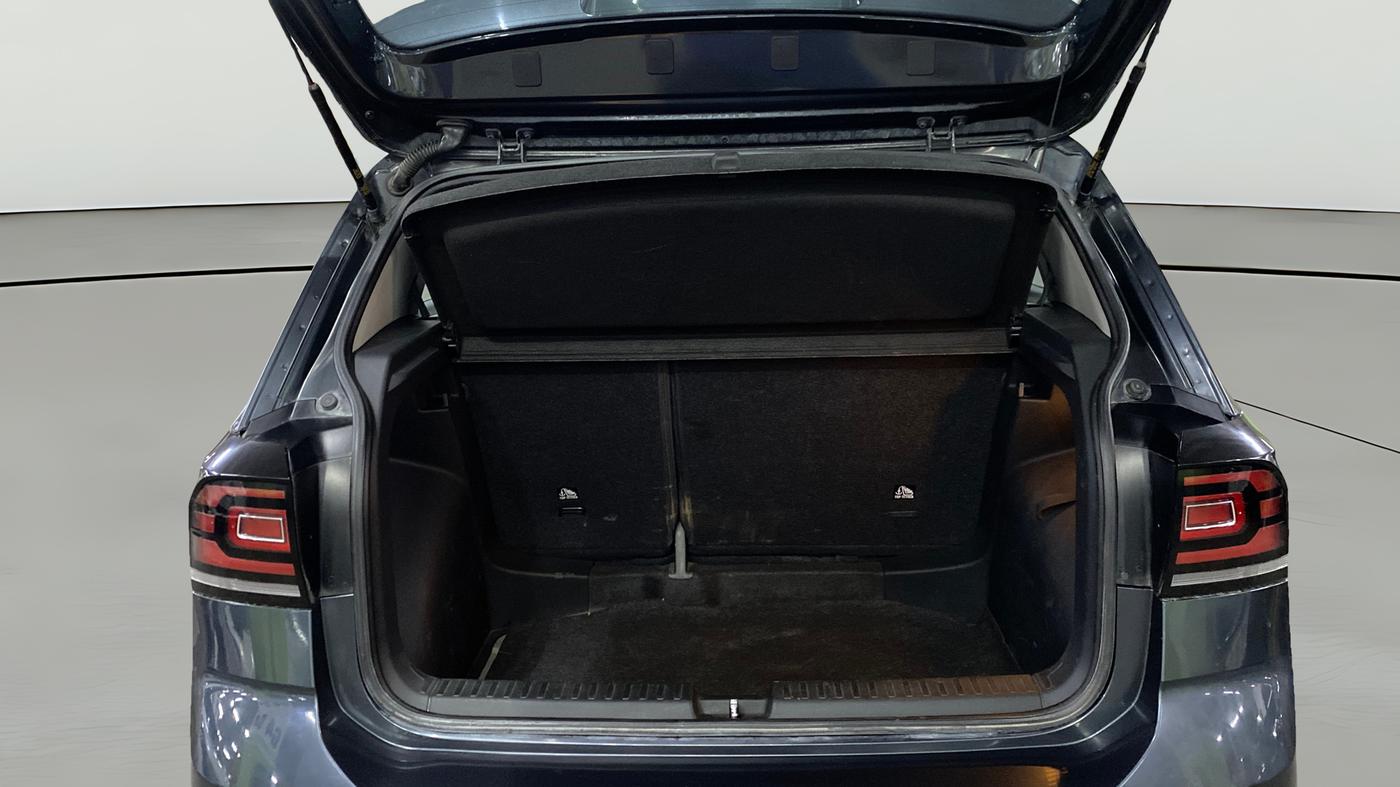 2022 Volkswagen TAIGUN TOPLINE 1.0 TSI MT, Petrol, Manual, 57,530 km, Boot Open Zoomed View