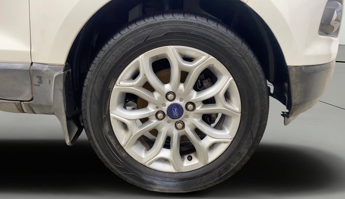 2014 Ford Ecosport TITANIUM 1.5L PETROL AT, Petrol, Automatic, 92,589 km, Right Front Wheel