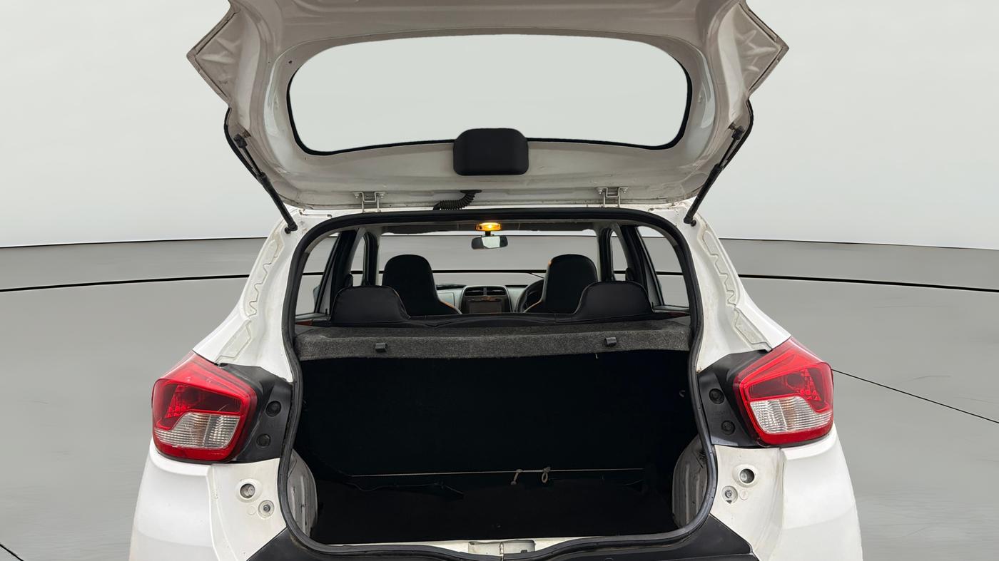 2016 Renault Kwid RXT 0.8 (O), Petrol, Manual, 72,175 km, Boot Open Zoomed View