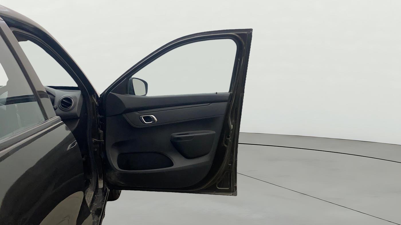 2019 Renault Kwid RXT 0.8 (O), Petrol, Manual, 48,232 km, RHS Front Door