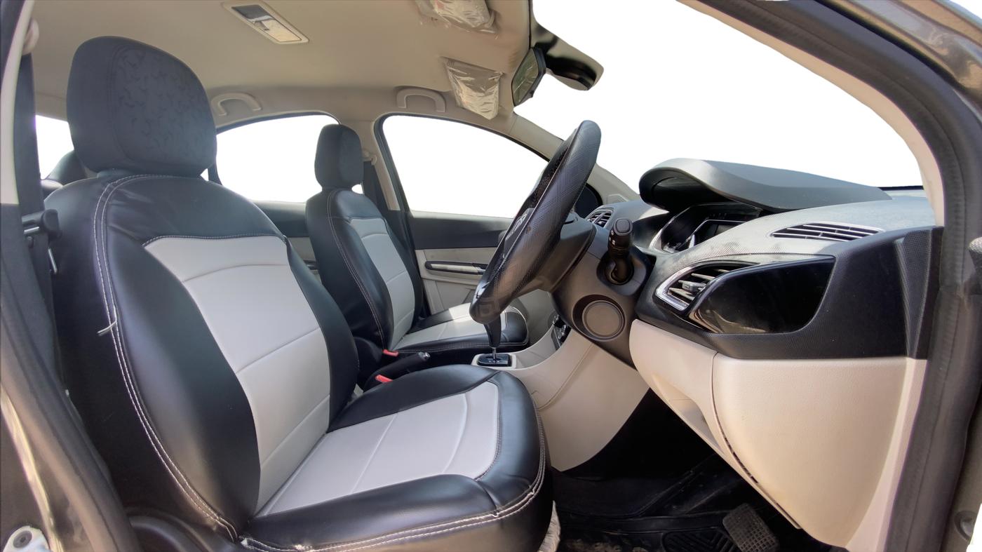 2023 Tata TIGOR XZA PLUS PETROL, Petrol, Automatic, 28,690 km, Right Side Front Door Cabin